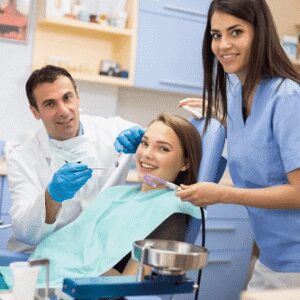 Dental assistant